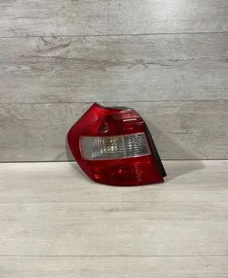 BMW 1 E81 E87 Rear/tail lights 6924501