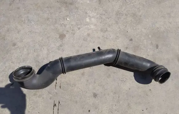 Volvo S60 Intercooler hose/pipe 30645293