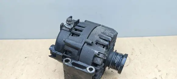 Mercedes-Benz E W212 Generator/alternator A0131546802