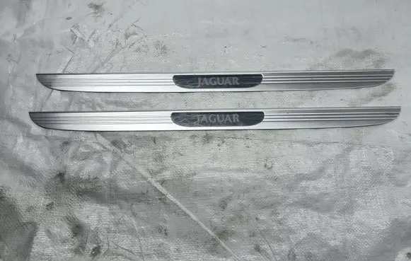 Jaguar X-Type Front sill trim cover 1X435413208BC