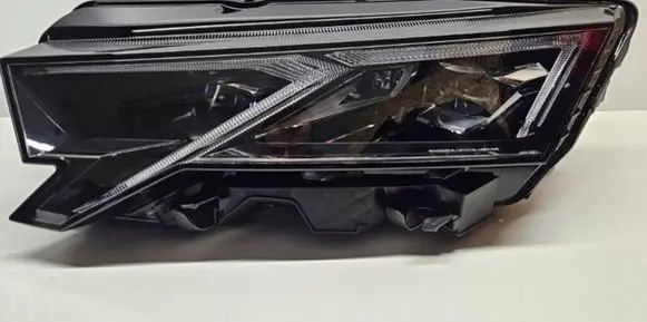 Skoda Octavia Mk4 Headlight/headlamp 5E4941035