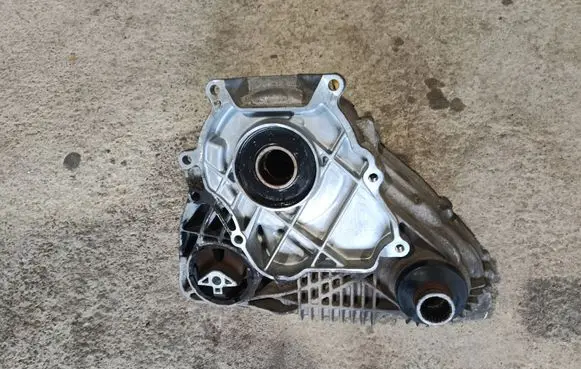 BMW X6 F16 Gearbox transfer box case ATC45L