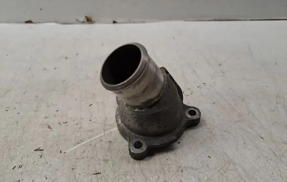 Toyota Corolla Verso AR10 Thermostat housing 1632126010