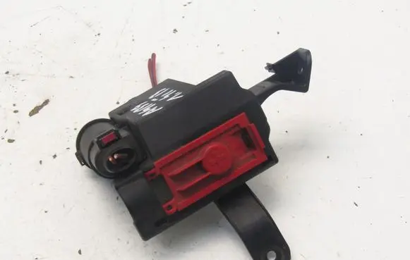 Audi A4 S4 B9 Fan control module 8W0941823F