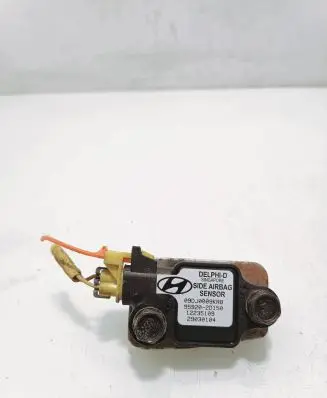 Hyundai Elantra Airbag deployment crash/impact sensor 959202D150 12235109 29030104