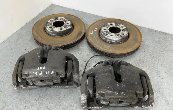 BMW 5 F10 F11 Front brake caliper