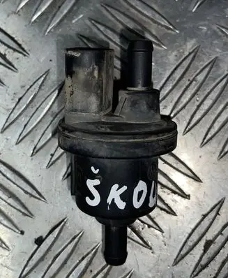 Skoda Fabia Mk2 (5J) Vacuum valve 6QE906517