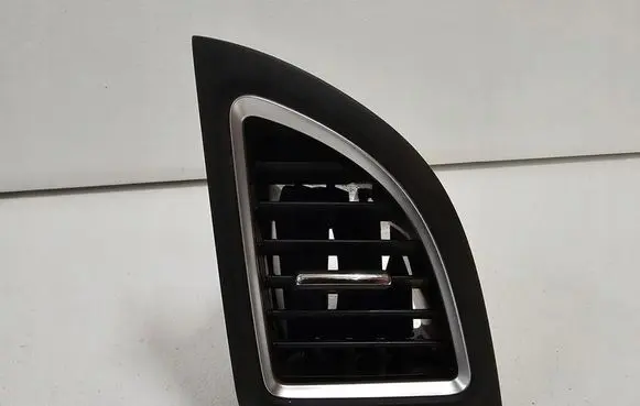 Honda CR-V Dashboard side air vent grill/cover trim 77615-T0A-0A1