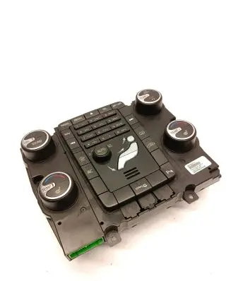 Volvo V70 Climate control unit 30795271 2341059 M412310-0017