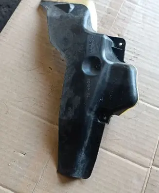 Mercedes-Benz E W212 Other front door trim element A2127230408