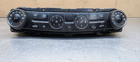 Mercedes-Benz E W211 Climate control unit 2118300385 Q00110704 290007764