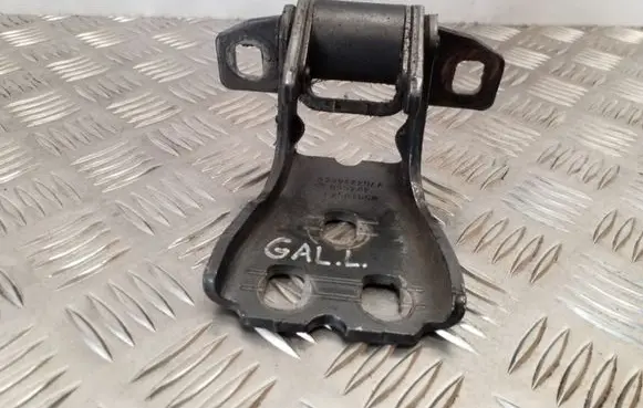 Jeep Grand Cherokee (WK) Rear door lower hinge 55394220AA