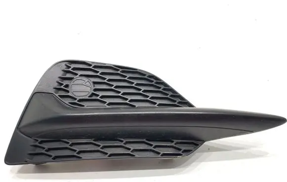 Front bumper lower grill