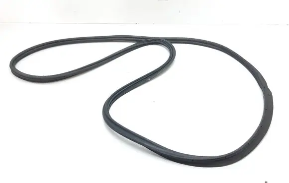Toyota Prius (XW30) Trunk rubber seal (body) 