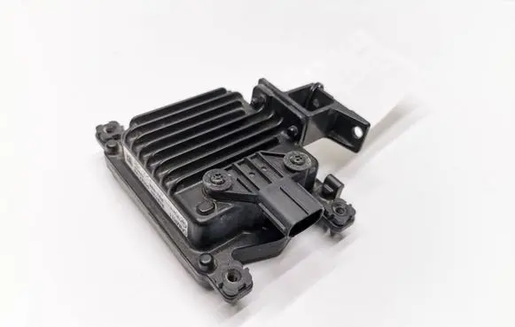 Lexus CT 200H Distronic sensor radar 00084188