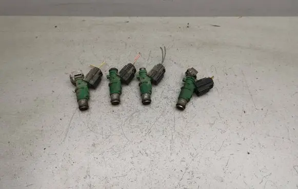 Citroen C3 Fuel injectors set 01F023