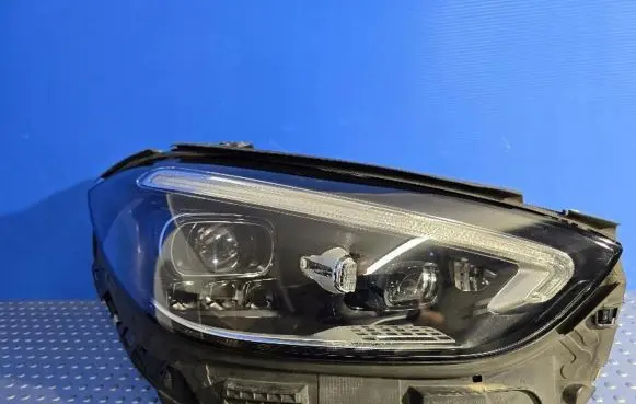 Mercedes-Benz C W205 Headlight/headlamp A2069064803