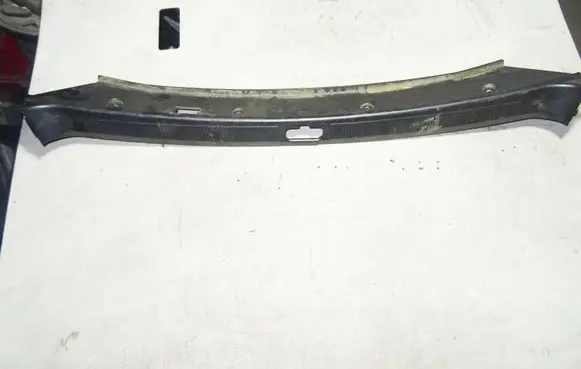 Audi A8 S8 D2 4D Trunk/boot sill cover protection 4D0863485A