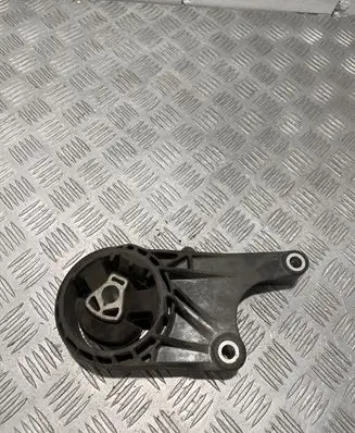 Opel Insignia A Engine mount bracket 13227762