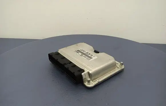 Audi A4 S4 B6 8E 8H Engine control unit/module ECU 038906019JT