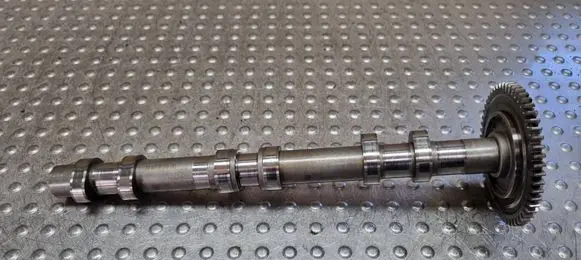 Mercedes-Benz E W211 Camshaft A64244