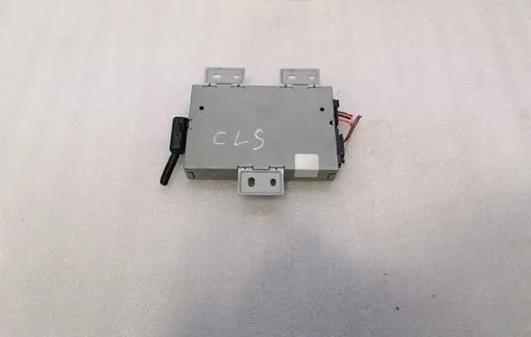Mercedes-Benz CLS C219 Other control units/modules A2048708026