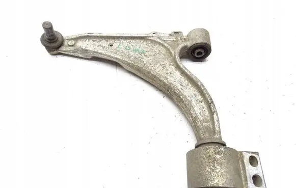 Opel Astra J Front control arm 17102184253