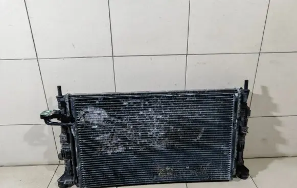 Volvo V50 Coolant radiator 3M5H8005TL