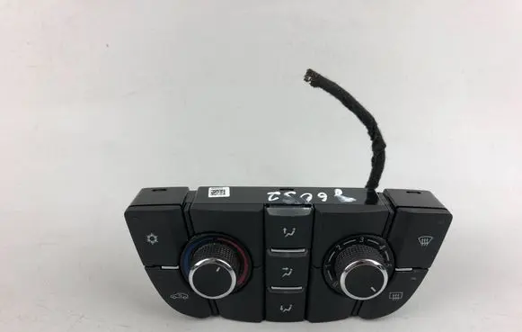 Opel Astra J Climate control unit 13435154