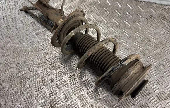 Nissan X-Trail T31 Front shock absorber/damper