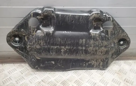 Jeep Grand Cherokee Engine splash shield/under tray 68187867AC