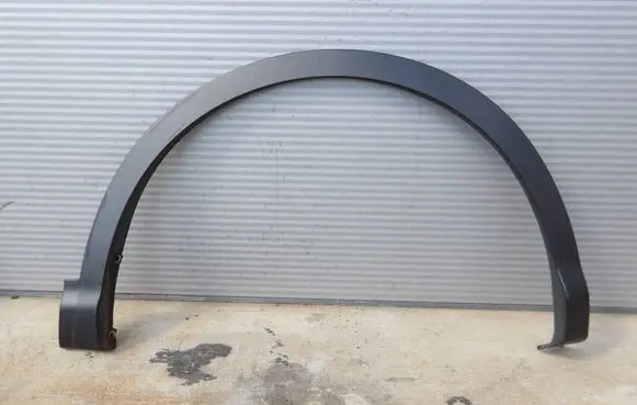 Nissan Qashqai Fender trim (molding) 