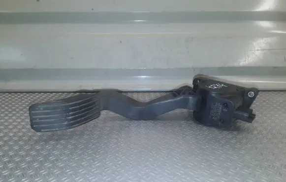 Peugeot 308 Accelerator throttle pedal 0280755084 9680756880