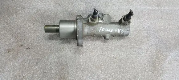 Ford Focus Master brake cylinder