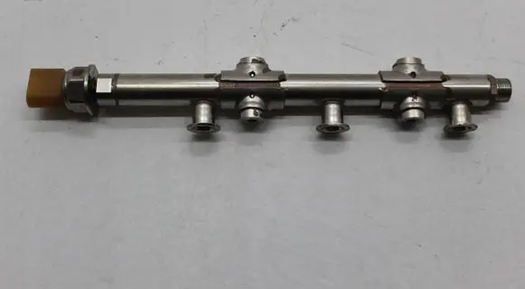 Volkswagen Golf VII Fuel main line pipe 04C906054B
