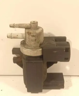 Audi A6 S6 C5 4B Turbo solenoid valve 8E0906627C 07T206 72290313