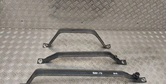 Toyota RAV 4 (XA40) Fuel tank mounting bracket 