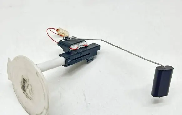 Volvo V70 Fuel level sensor 31274671 0580204025 0580200095