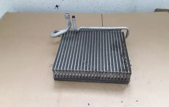 Volkswagen Crafter Air conditioning (A/C) radiator (interior) G3095003