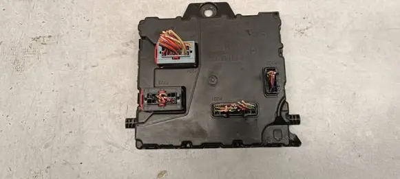 Renault Master III Comfort/convenience module 284B18392R NS11605217