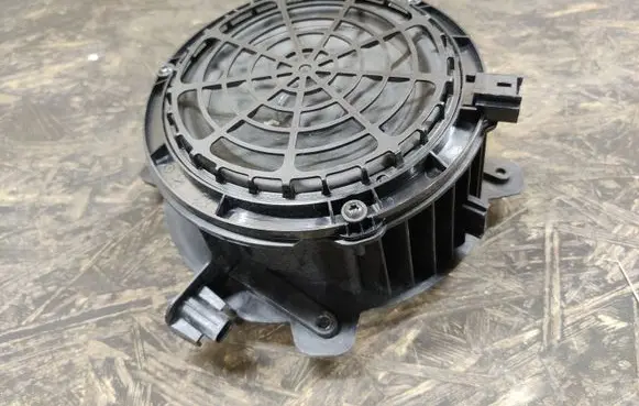 Opel Mokka B Front door speaker 9818747880 9826331580
