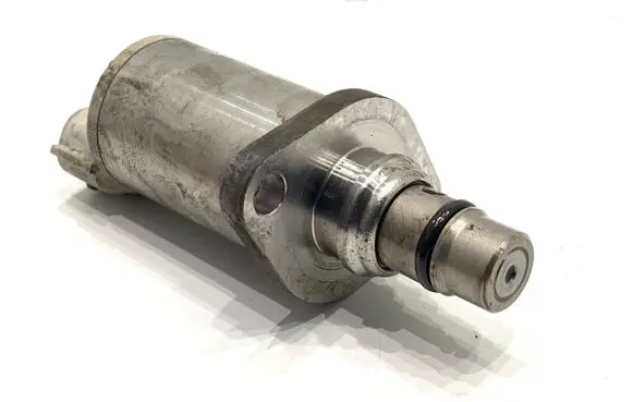 Toyota Corolla Verso E121 Fuel pressure regulator 