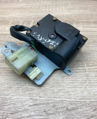 KIA Clarus Air flap motor/actuator D267BA95A