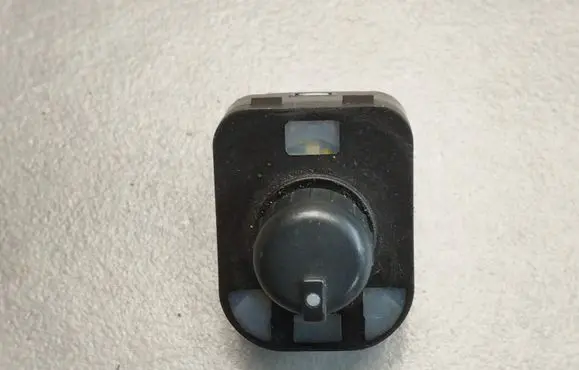 Audi Q7 4L Wing mirror switch 8E0959565A 1107
