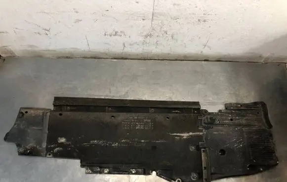 Audi A5 8T 8F Side bottom protection 8K0825207D 8K0825201E 8T0825215G