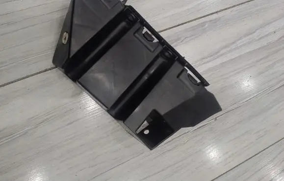 Seat Leon (5F) Front bumper mounting bracket 5F0807049