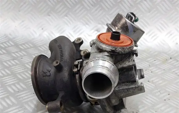 Volvo XC40 Turbo 32257071AA