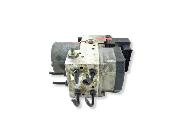 Volkswagen PASSAT B5 ABS Pump 8E0614111AH 0273004358 0265220525