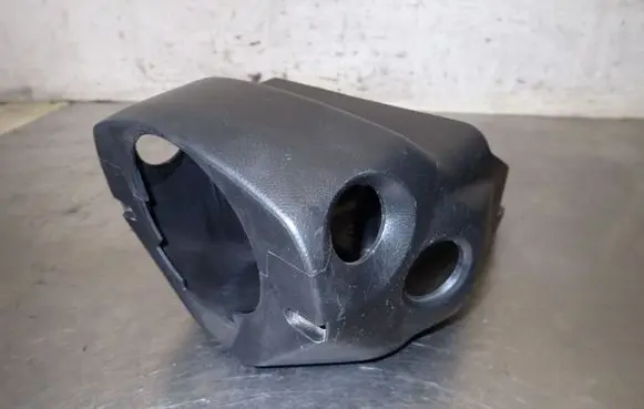 Suzuki Grand Vitara II Steering wheel column trim