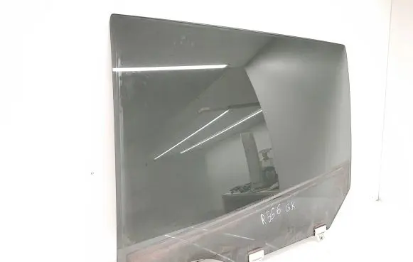 Nissan Leaf I (ZE0) Rear door window glass 43R007953